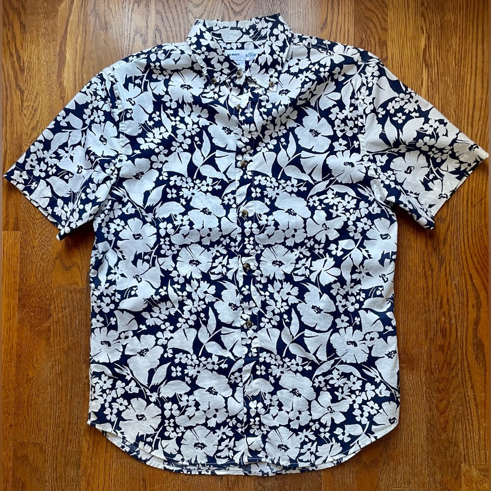 Old Navy floral print short sleeve button down